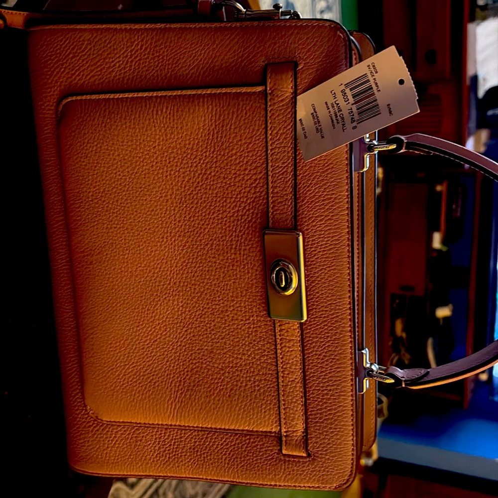 Lilith lane carryall coach